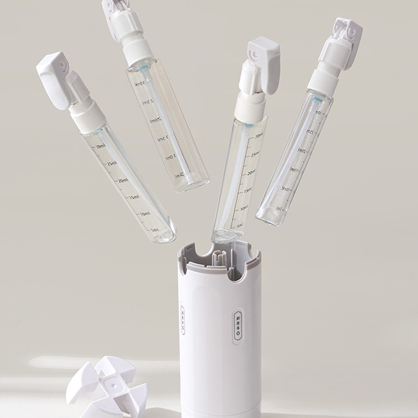 4-in-1 Travel Liquid Dispenser - Gel Refill Pack recensione e prezzo