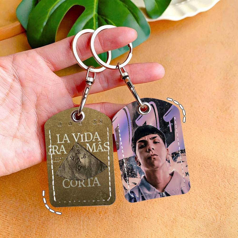 Rapper Milo J Card Holder Keyc - Card Index Box recensione e prezzo