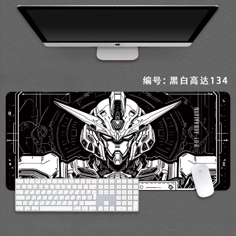 Vintage Black & White Gundam C - Leather Desk Pad recensione e prezzo