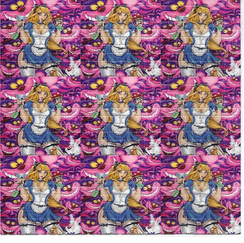 Sexy Alice Psychedelic LSD Aci - Ink Blotter Paper recensione e prezzo