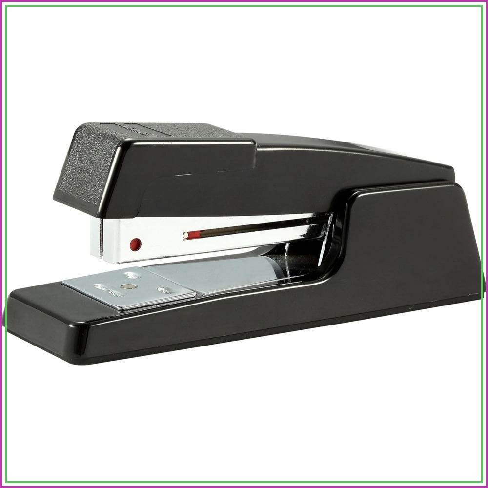 Executive Compact Stapler, 20  - Stapler Half Strip recensione e prezzo