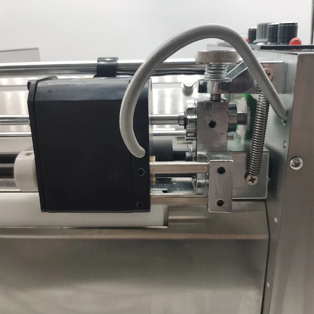 Expiry Date Printing Machine M - Rubber Date Stamp recensione e prezzo